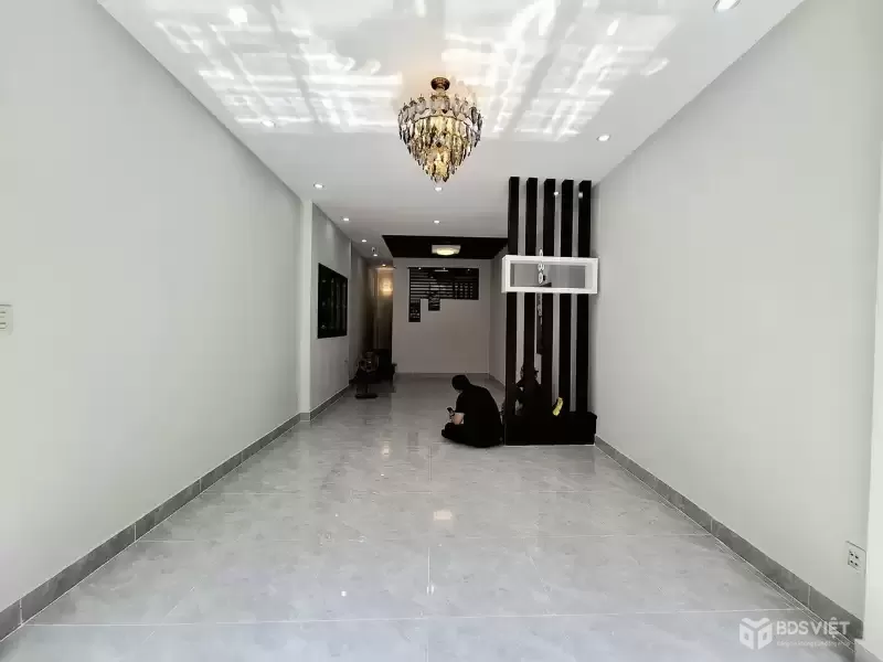 Hẻm 6M - Nguyễn Tri Phương - Quận 10 - 44m2 - 5 tầng - Kinh doanh - Giá 13.5 tỷ