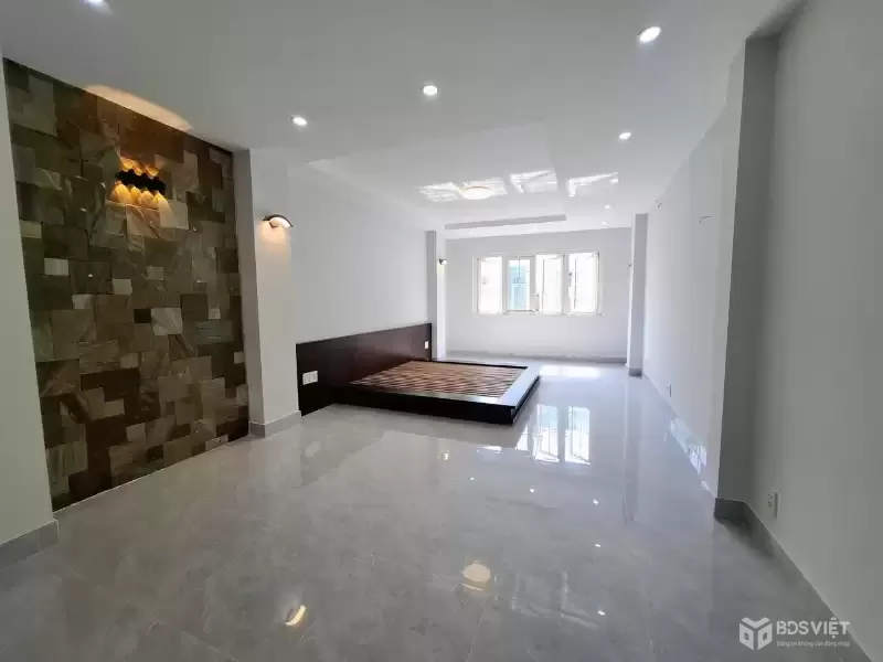 Hẻm 6M - Nguyễn Tri Phương - Quận 10 - 44m2 - 5 tầng - Kinh doanh - Giá 13.5 tỷ