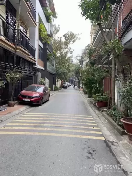  Phân Lô ngõ 319 Tam Trinh 75m2x3T mặt tiền 5,4m có vỉa hè-ô tô tránh- thoáng trước sau