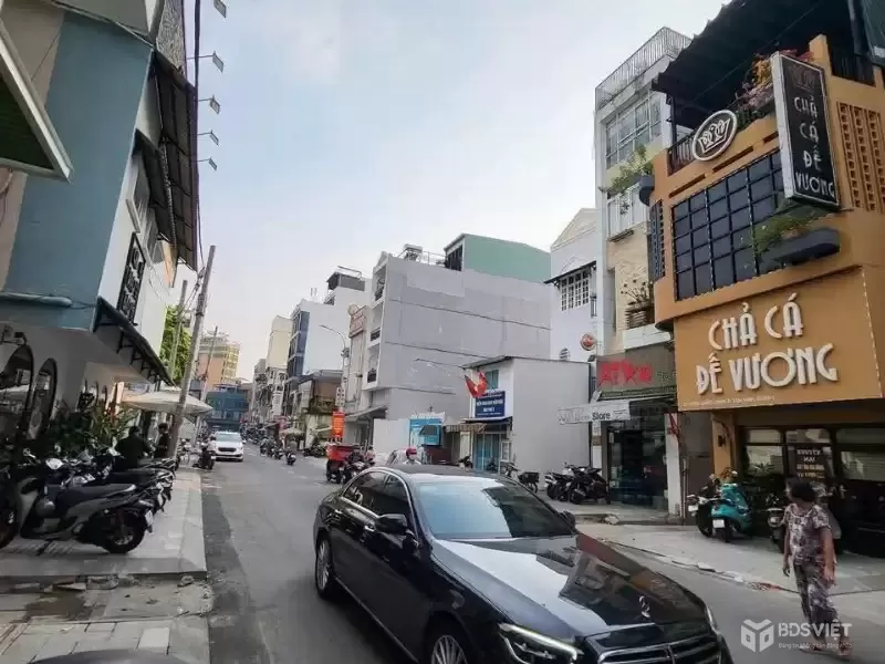 Cao ốc 7 tầng có hầm - Thang máy - Phương Tân Định - Quận 1 - 74m2 - 43 Tỷ