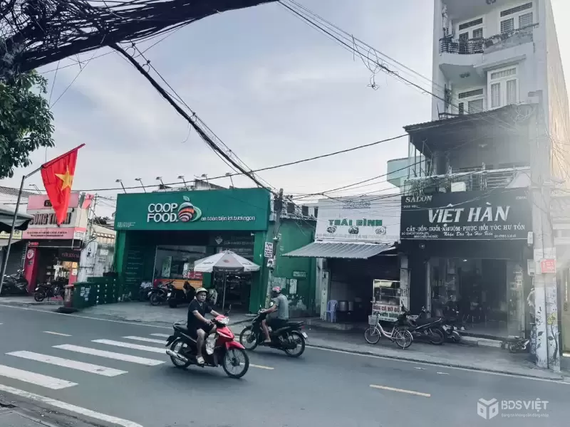 BÁN ĐẤT TẶNG NHÀ TRỌ BÌNH CHIỂU – TP THỦ ĐỨC  180M²  NGANG 7M  XE HƠI ĐỖ CỬA  GIÁ 10.8