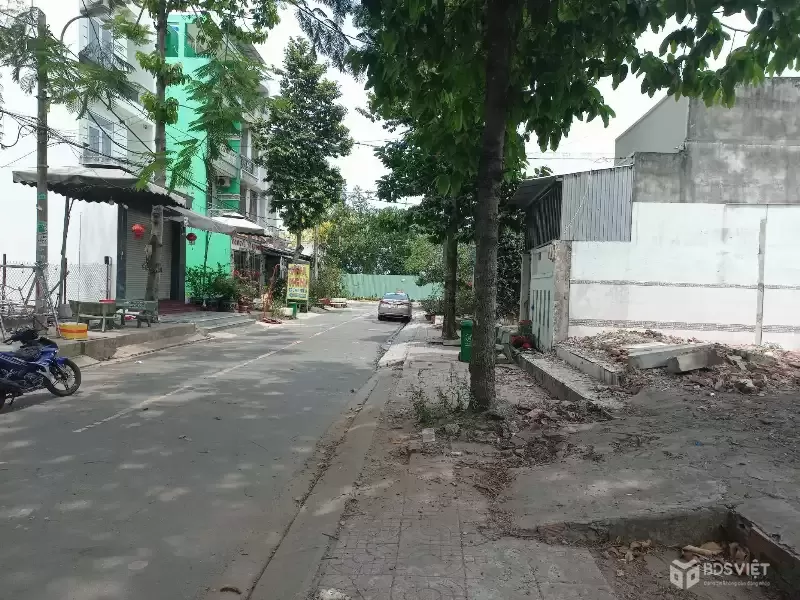 CẦN BÁN 80M2 ĐẤT THỔ CƯ ĐƯỜNG NHỰA KHU VIP TÂN TÚC