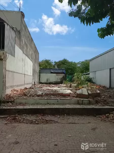 CẦN BÁN 80M2 ĐẤT THỔ CƯ ĐƯỜNG NHỰA KHU VIP TÂN TÚC