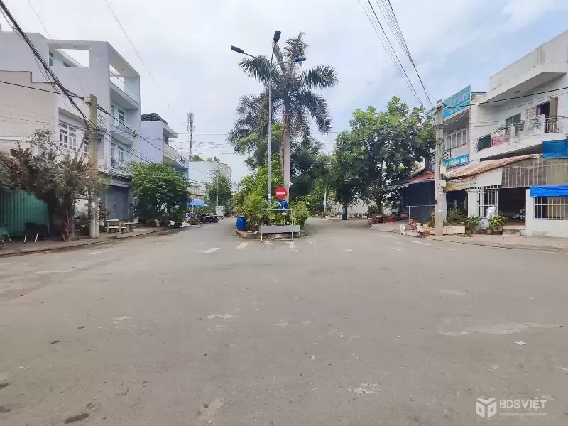 CẦN BÁN 100M2 ĐẤT THỔ CƯ ĐƯỜNG NHỰA KHU VIP TÂN KIÊN