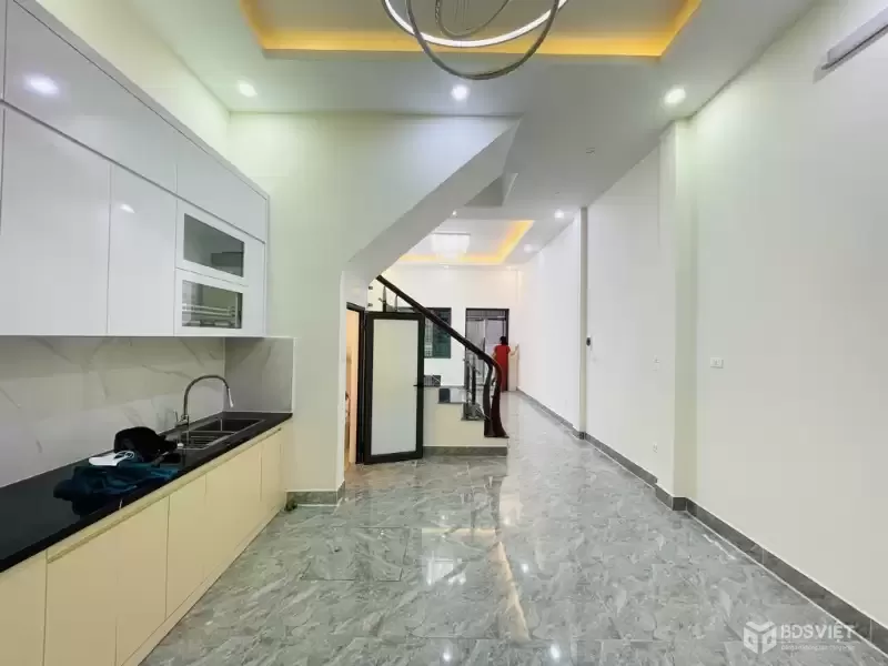 Bán nhà Tô Vĩnh Diện, Thanh Xuân, Phân lô Ô tô, 2 thoáng, 60m2, 14.9 tỷ(CTL)