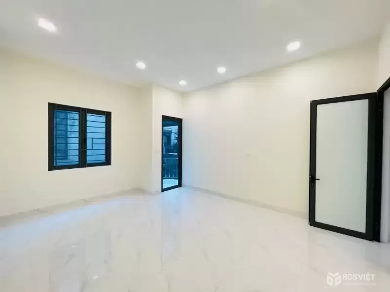 Bán nhà Tô Vĩnh Diện, Thanh Xuân, Phân lô Ô tô, 2 thoáng, 60m2, 14.9 tỷ(CTL)