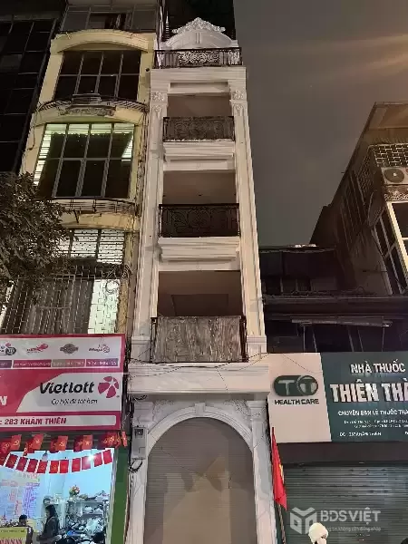 Bán Nhà Khâm Thiên 21m. 5 tầng. mặt tiền 2.8m. giá 19.7 Tỷ Đống Đa Hà Nội