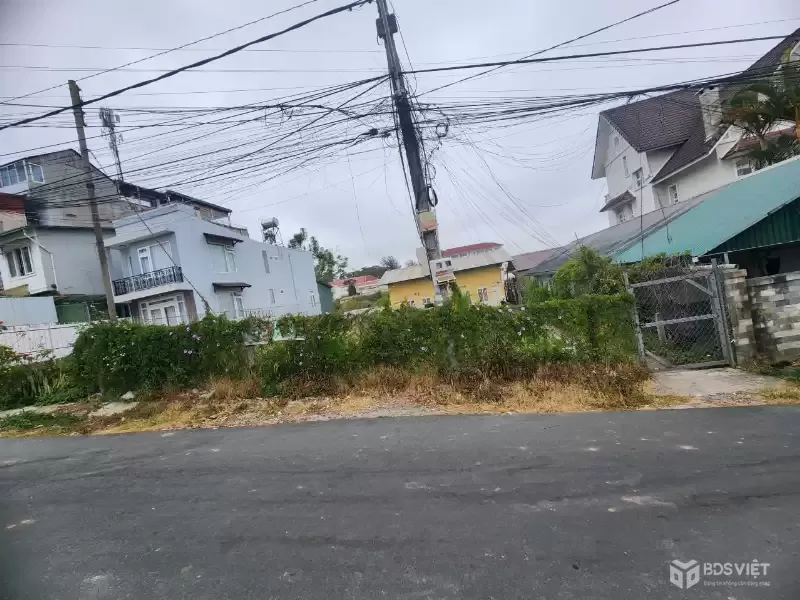 CẦN BÁN ĐẤT KHU ĐỒI TRÀ 312M2. ĐẤT BIÊT THƯ. TRẦN NHÂN TÔNG. P 8 . - ĐÀ LAT