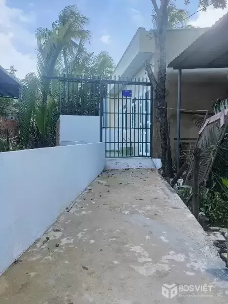 CẦN BÁN 2 CĂN NHÀ CẤP 4 ĐANG CHO THUÊ 5TR HÀNG THÁNG