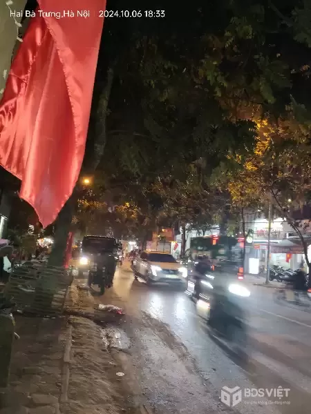 Cơ hội ngàn năm mặt phố, mặt chợ Bạch Đằng 80m/100m, 4 tầng, mặt tiền 3.2m, 5.7 tỷ Hai Bà Trưng.