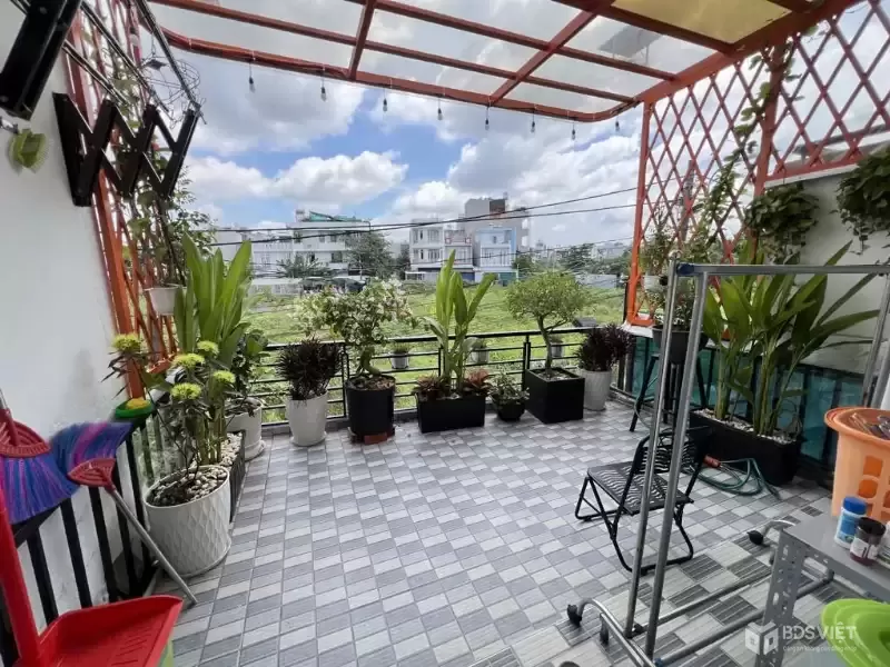 NHÀ ĐẸP TÂM HUYẾT - Ô TÔ NGỦ NHÀ - LÊ VĂN VIỆT ,F TĂNG NHƠN PHÚ B