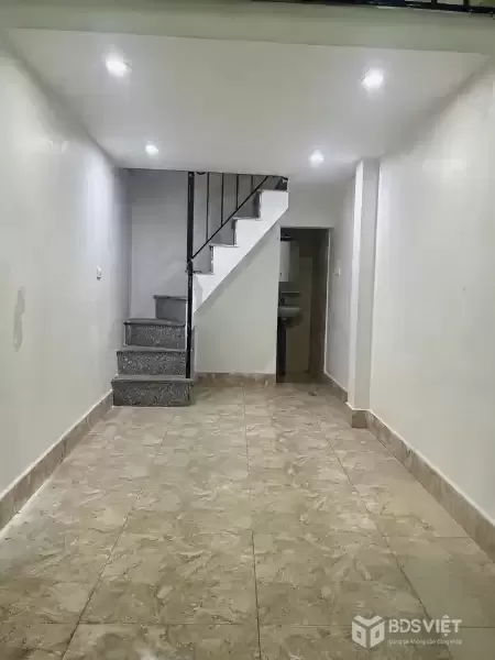 thụy khuê tây hồ 20m x4 tầng 5,2 tỷ ngõ rộng,thông,kinh doanh,40m ra phố