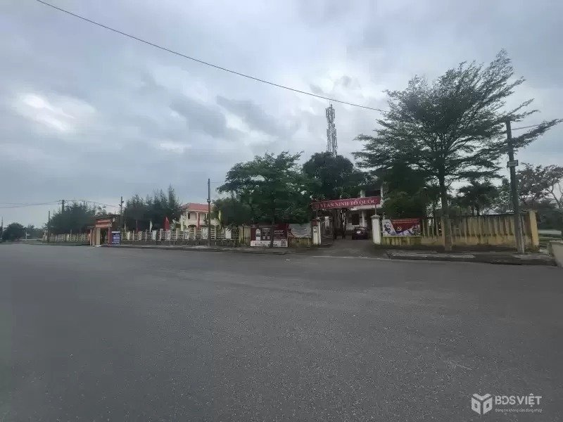 Bán đất mặt tiền Thân Nhân Trung, ngay biển Cửa Đại 112m2, chỉ 2.95 tỷ