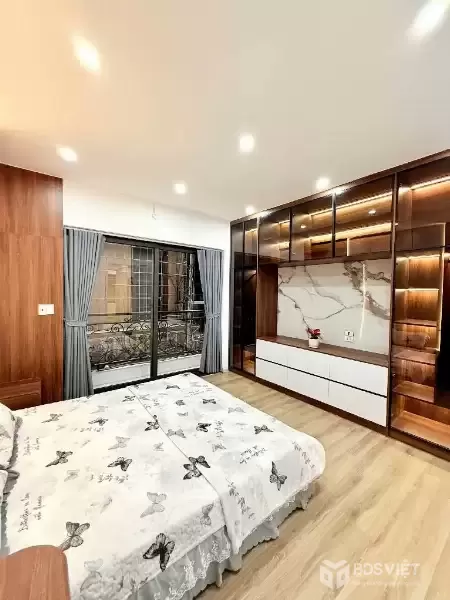 Bán nhà Vương Thừa Vũ, 5T thang Máy, Ô tô, Nở hậu, 44m2, 12.9 tỷ