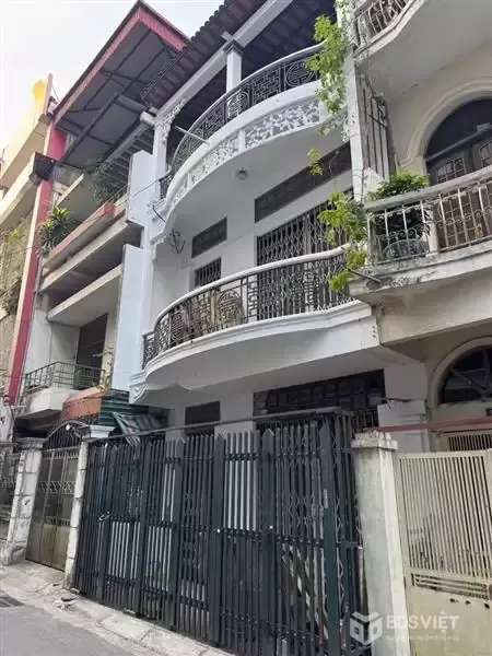  Phân Lô ngõ 319 Tam Trinh 75m2x3T mặt tiền 5,4m có vỉa hè-ô tô tránh- thoáng trước sau