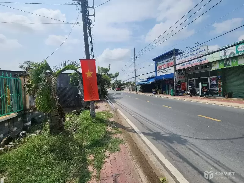 CẦN BÁN 177M2 NHÀ CÂP 4 MT ĐƯỜNG ĐOÀN NGUYỄN TUÂN