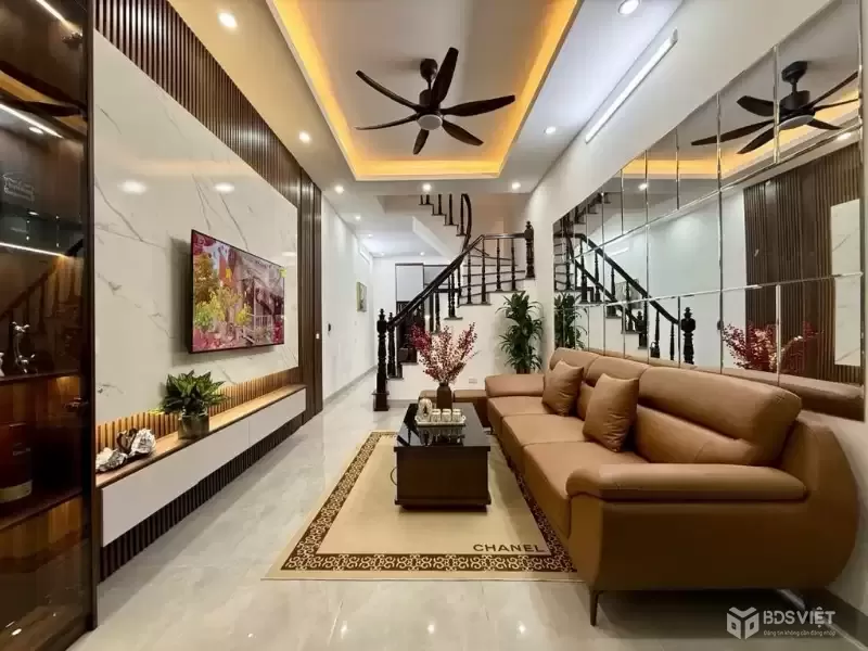 Bán nhà Trường Chinh, Đống Đa, Ngõ thông, Full nội thất xịn sò, 35m2, 9.8tỷ