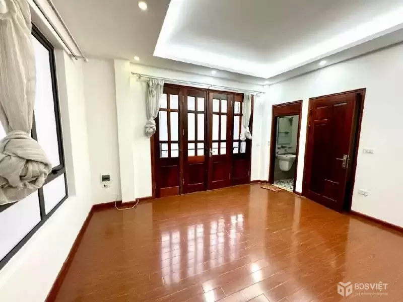 Bán nhà Vương Thừa Vũ, Thanh Xuân, Gara ô tô, Kinh doanh, 38m2, 15.5 tỷ