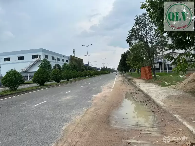 CHO THUÊ NHÀ XƯỞNG – CCN PHÚ CHÁNH, TÂN UYÊN, BD – 6.334m²