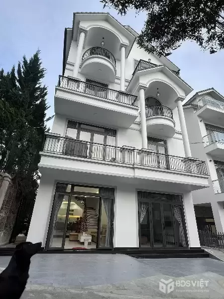 CHO THUÊ NHÀ ĐƯỜNG VẠN HẠNH - PHƯỜNG 8 ĐÀ LẠT - LH 0988623909