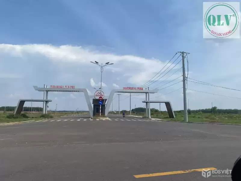 CHO THUÊ NHÀ XƯỞNG – CCN TIẾN HƯNG, ĐỒNG XOÀI, BP – 18.936m²