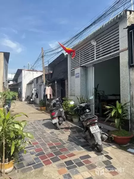 NHÀ ĐẸP NGAY CHỢ LINH XUÂN - ÔTÔ ĐẬU CỬA - THÔNG KHU CHẾ XUẤT LINH TRUNG