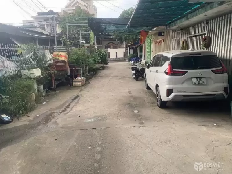 NHÀ ĐẸP NGAY CHỢ LINH XUÂN - ÔTÔ ĐẬU CỬA - THÔNG KHU CHẾ XUẤT LINH TRUNG