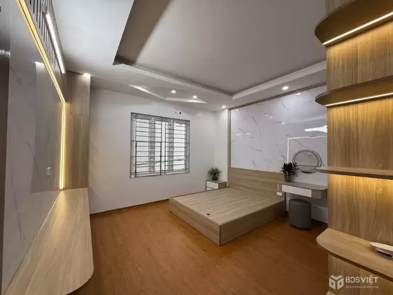 Bán nhà Đại Từ, Hoàng Mai, Ô tô, Lô góc, full nội thất, DTSD 36m2 x 5 tầng, 8.3 tỷ