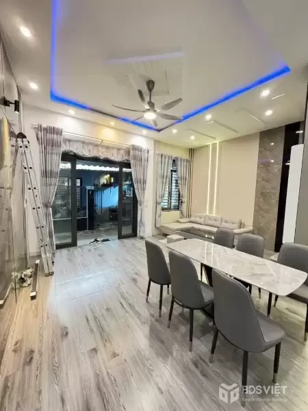 ♥ Nhà kiệt gần đường Hoàng Diệu, 67m2, 2 tầng, thoáng đẹp, 3PN, 4.x tỷ