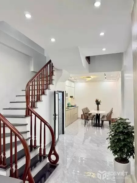 Bán nhà Vũ Tông Phan, Thanh Xuân, Gara ô tô, Kinh doanh, 42m2, 11.8 tỷ