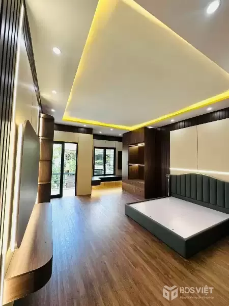 Bán nhà 3 tầng Tôn Thất Dương Kỵ, 100m2, đường 7m5, giá 8.8 tỷ Hoà Xuân