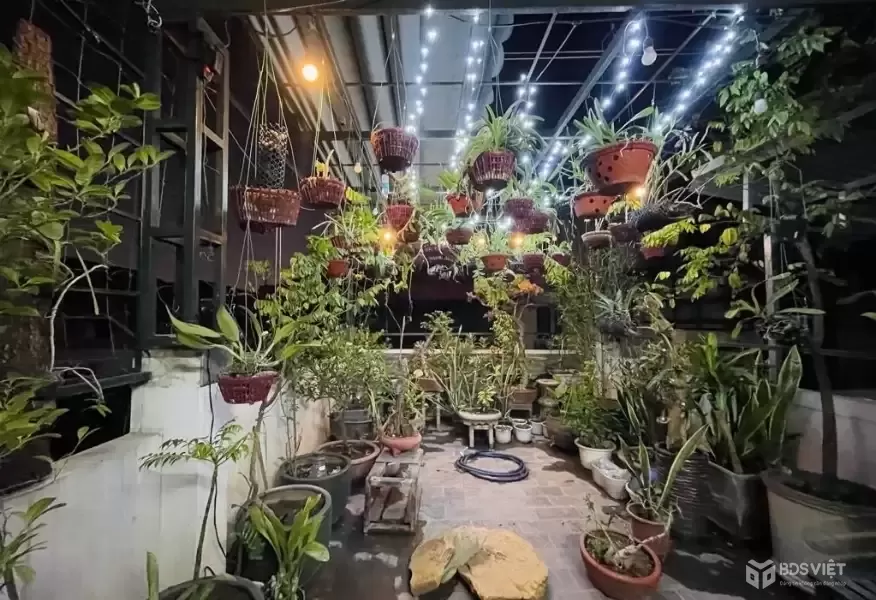 hoàng hoa thám 60m x6 tầng thang máy 18,9 tỷ-2 thoáng,full nội thất,dân xây,gần phố