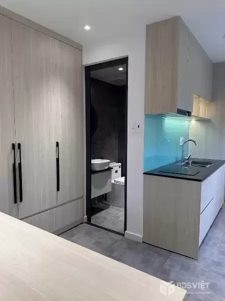 Toà căn hộ 4 tầng kiệt ô tô Hoàng Diệu – doanh thu ~40tr/tháng - Giá Đầu Tư