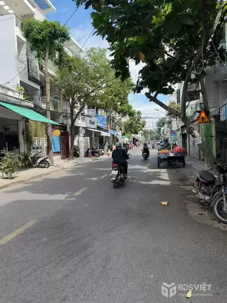 Bán nhà 3 tầng 2 mặt tiền Trần Nguyên Hãn – Trung tâm Nha Trang – Giá 6,7 tỷ