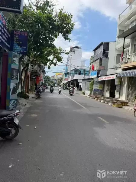 Bán nhà 3 tầng 2 mặt tiền Trần Nguyên Hãn – Trung tâm Nha Trang – Giá 6,7 tỷ