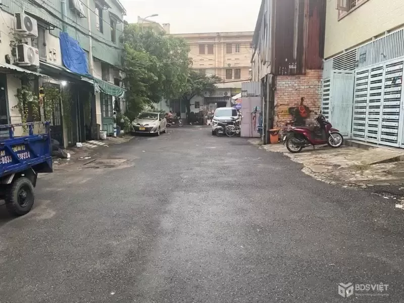 CHỦ NGỘP BÁN  NHÀ DT KHỦNG  140M2
NGAY GA METRO-  NGÃ 4 BÌNH THÁI - P TRƯỜNG THỌ