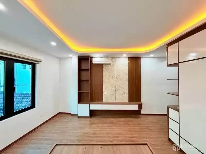 đội nhân 40m x7 tầng thang máy,xây mới 19,8 tỷ gara ô tô,kinh doanh đỉnh