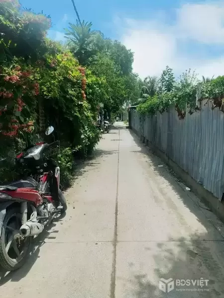 CẦN BÁN 315M2 ĐẤT THỔ CƯ HẺN BA GÁC GẦN BV BÌNH CHÁNH