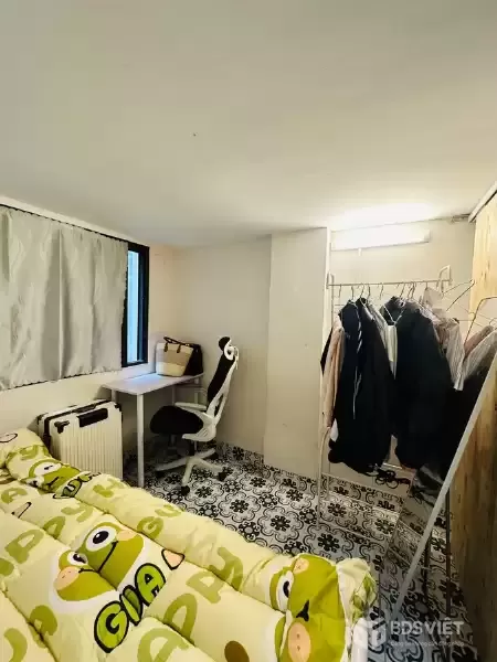 Bán Nhà Tây Sơn. Đống Đa. 7 Tầng Thang Máy. Lô Góc. Ô Tô. DT 57m2. MT 4m. Giá 20.9 Tỷ