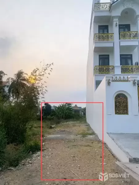 CẦN BÁN 149M2 ĐẤT THỔ CƯ MT ĐƯỜNG BỜ CHÙA