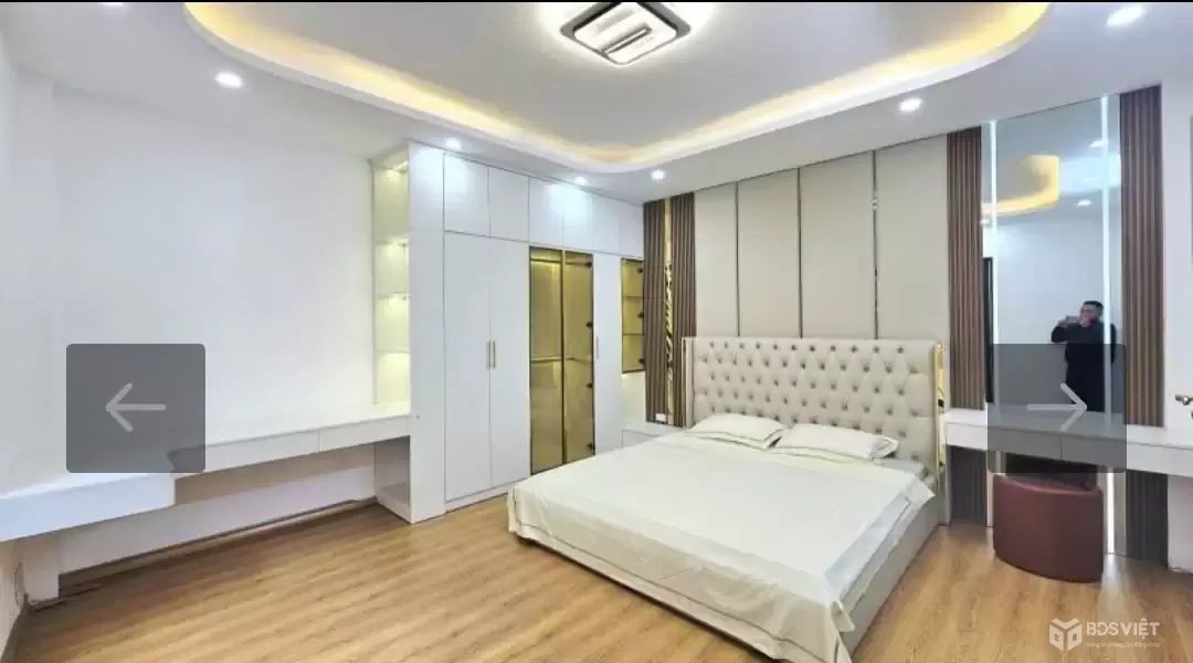 NHÀ 38mM² – 5 TẦNG – THANG MÁY – NGÕ Ô TÔ – 50M RA PHỐ BẠCH MAI – GIÁ 10,8 TỶ