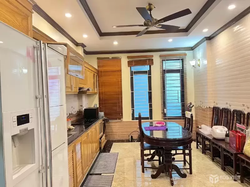 Bán Nhà 2 Mặt Ngõ Bùi Xương Trạch. Thanh Xuân. Ô Tô. DT 58m2. MT 3.8m. Giá 15.6 Tỷ.