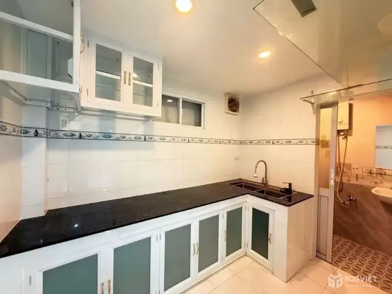 Chủ ngộp giảm sâu gần nửa tỷ Nhà hẻm Bùi Văn Ba, hẻm thẳng xe 7 chỗ tới nhà– chào chỉ 4,9 TỶ (TL)