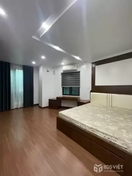 Bán Nhà Nguyễn Thị Định. Cầu Giấy. Thang Máy. Lô Góc. Ô Tô. DT 108m2. MT 7.5m. Giá 44.6 Tỷ