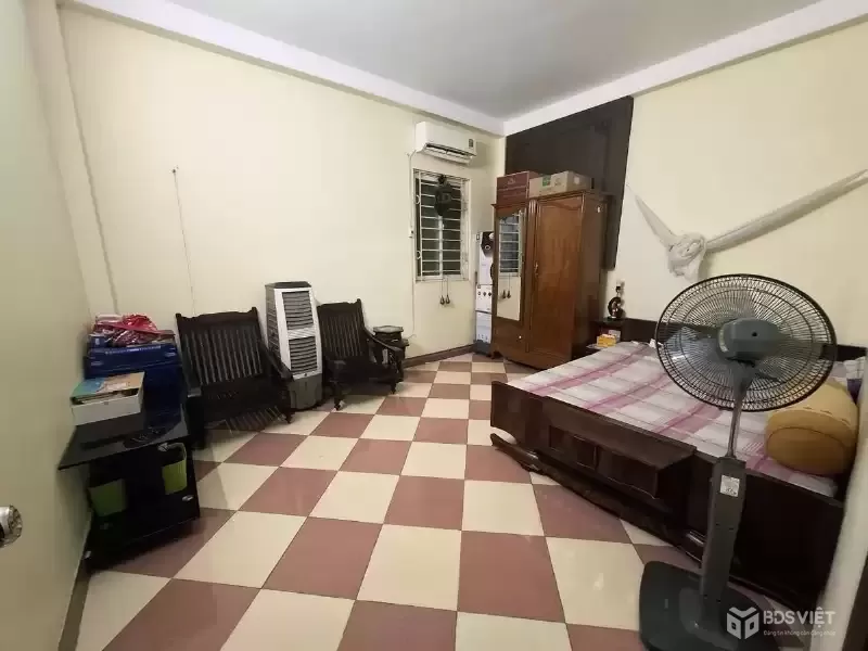 Bán Nhà Kim Giang. Hoàng Mai. Lô Góc. DT 57m2. MT 3.1m. 4 Tầng. Giá 13.9 Tỷ