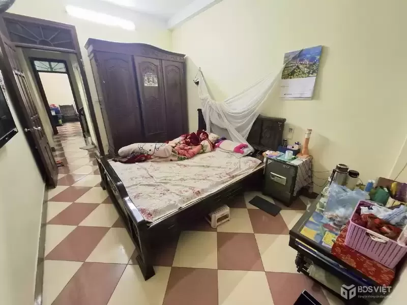 Bán Nhà Kim Giang. Hoàng Mai. Lô Góc. DT 57m2. MT 3.1m. 4 Tầng. Giá 13.9 Tỷ