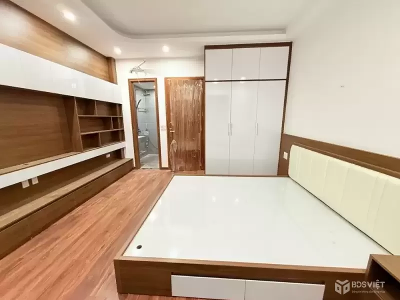 Bán nhà Giải Phóng, Hoàng Mai, Ô tô, Kinh doanh, Thang máy, 30m2, 8.9 tỷ