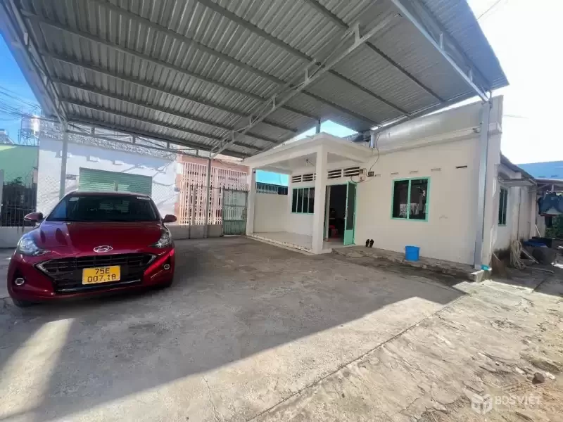 ????NHÀ DT KHỦNG GẦN 150M2 NGAY NGÃ TƯ BÌNH THÁI - XA LỘ HÀ NỘI - GIÁ CHỈ HƠN 8 TỶ