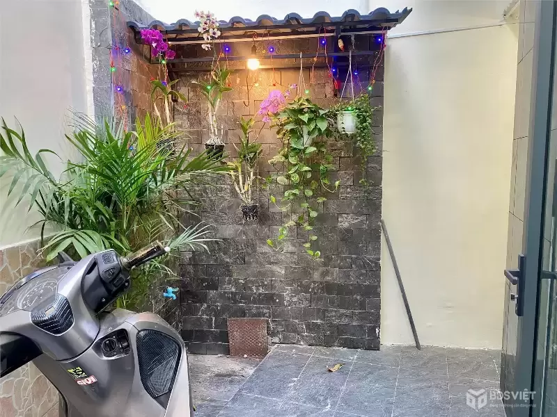 Bán nhà Phường 10 Tân Bình, sát Âu Cơ, 5x9, 3 phòng PN, có sân, giá chỉ 4 tỷ 25 TL