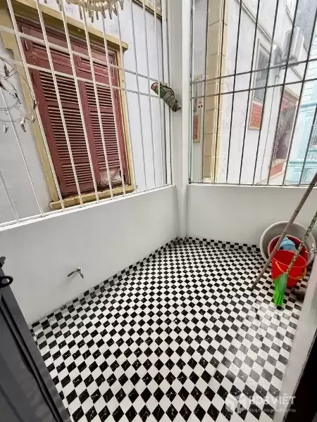 Bán nhà Định Công Hạ, Hoàng Mai, lô góc 3 thoáng, gần ô tô, 35m2, 7.9 tỷ